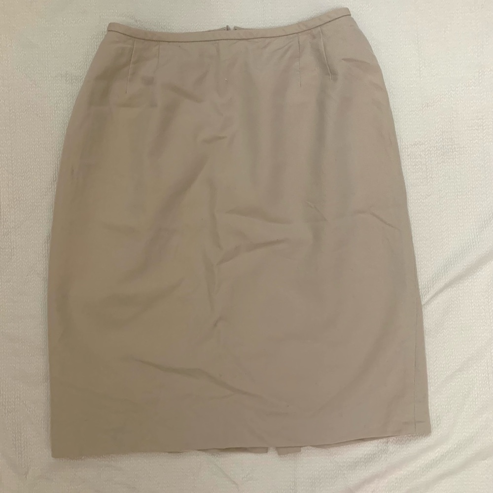 Wool skirt